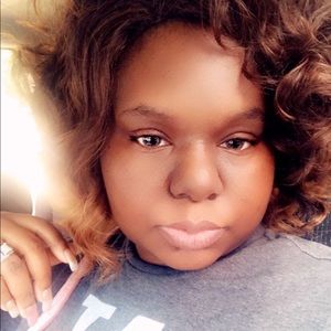 Meet your Posher, Kimberly